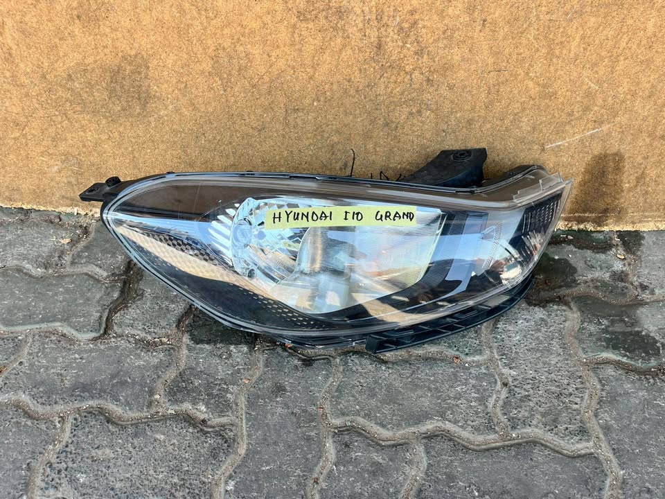 Hyundai i10 Grand Headlight - Private Seller Hyundai i10 Grand Headlight - Private Seller