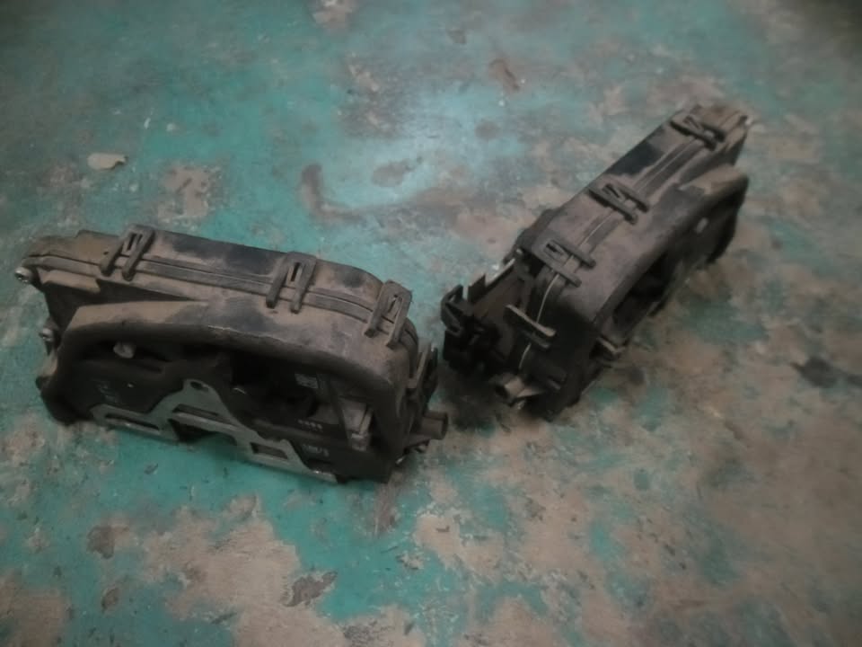 BMW E90 doorlocks for sale - SPECIAL - - Private Seller