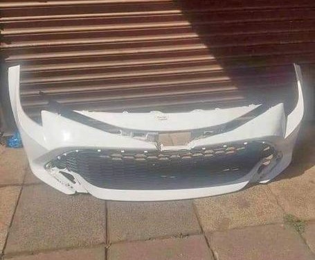 Toyota Corolla Front Bumper 2020 Bumper & Headlights Auto Parts - Private Seller
