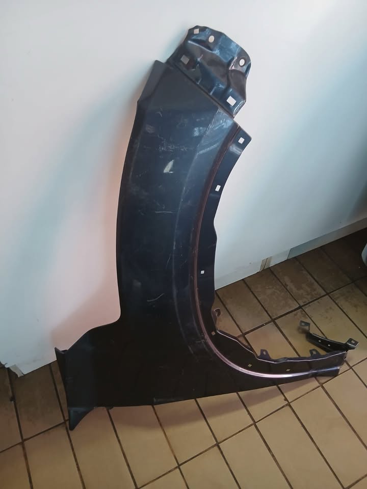 2018 HONDA HR-V FENDER RIGHT SIDE - Private Seller