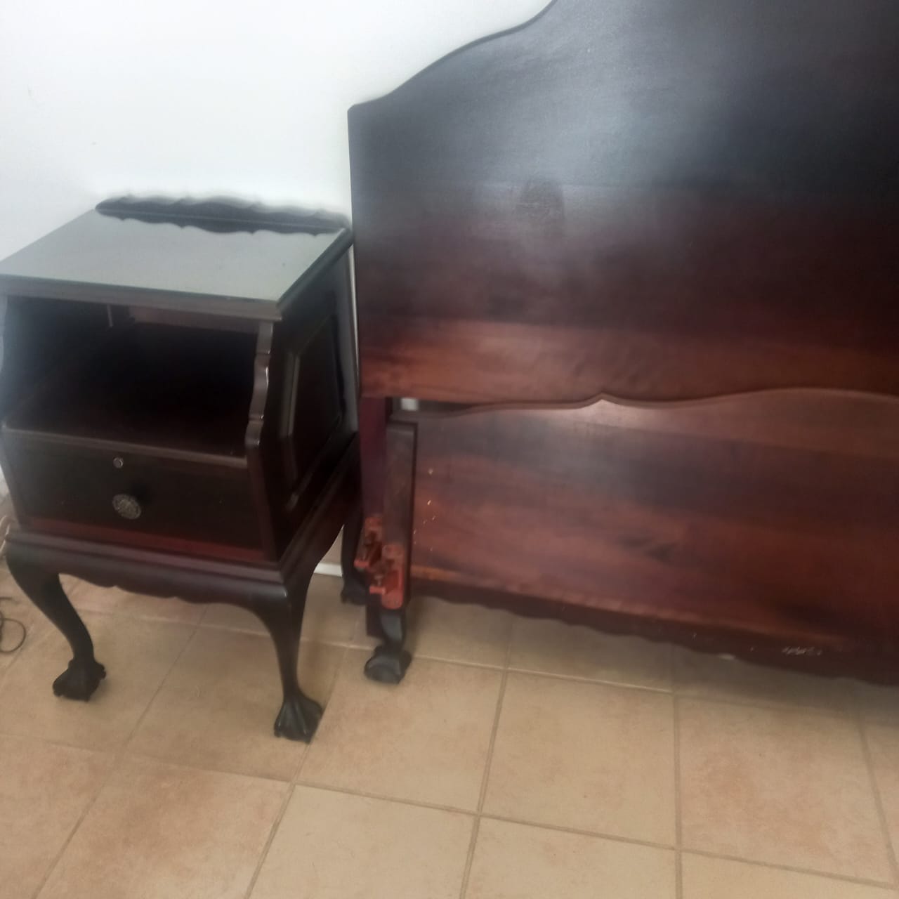 Solid Imbuia Antique Bedroom Suite