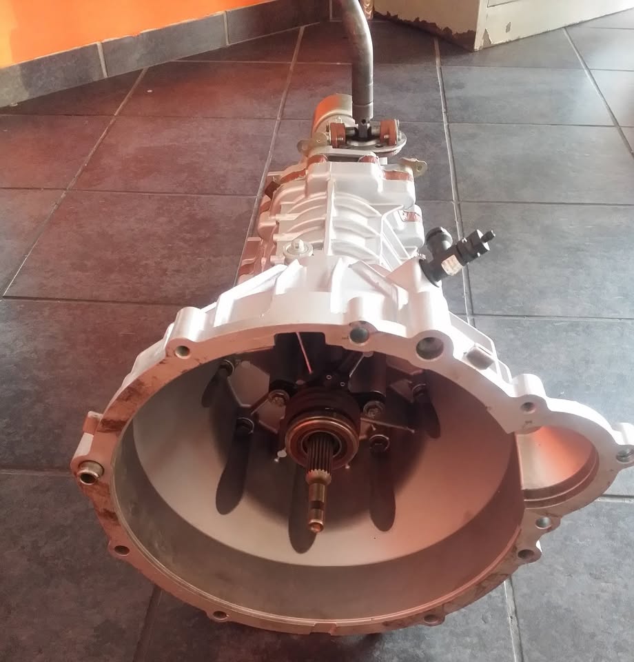 2010 Mahindra HAWK Gearboxes - Private Seller 2010 Mahindra HAWK Gearboxes - Private Seller