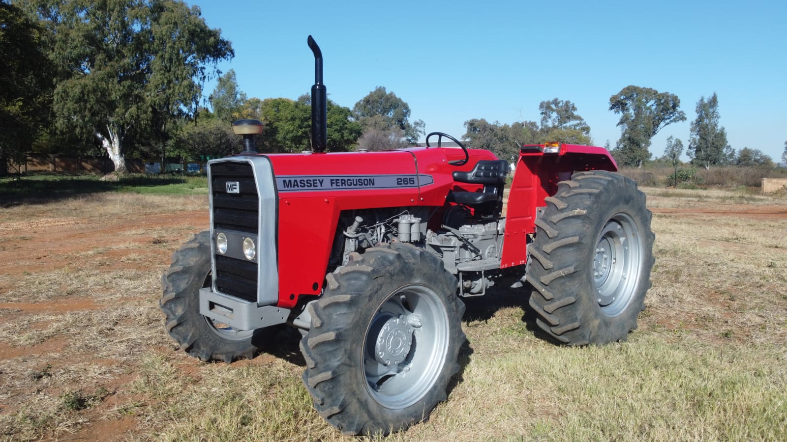 19 Massey Ferguson 265 Tractor 4x4 For Sale Junk Mail