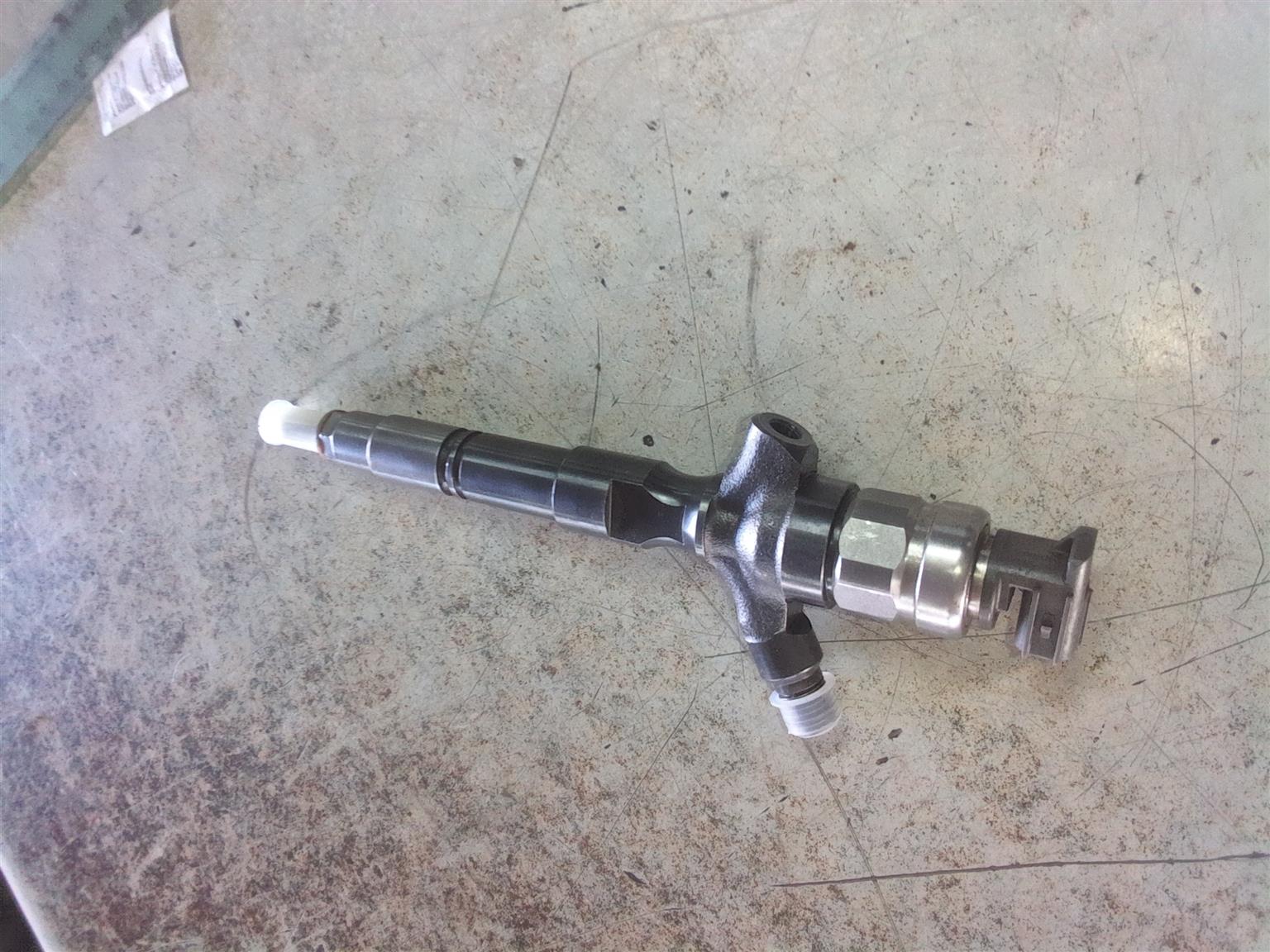 Toyota D4d 3 litre recon injector for sale - Private Seller