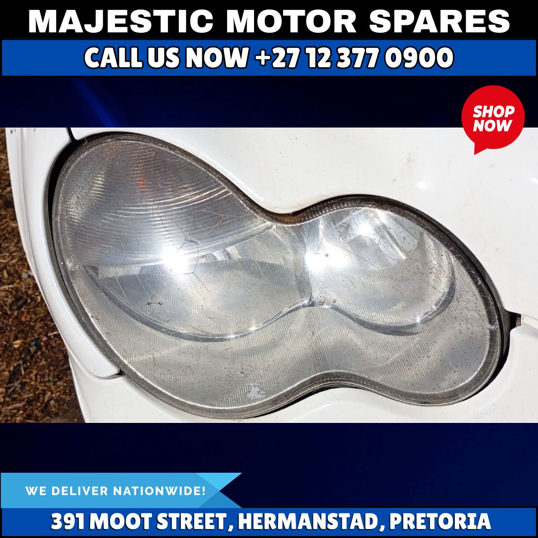 Mercedes Benz C270 CDI W203 Headlights for Sale - Private Seller Mercedes Benz C270 CDI W203 Headlights for Sale - Private Seller