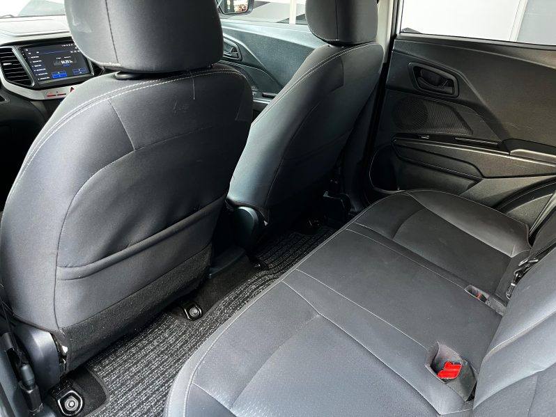MAHINDRA XUV300 1.5d W6 2022