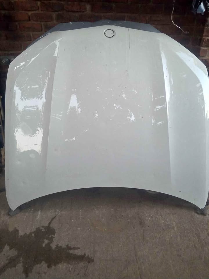 BMW X5, GO5, GO6 BONNET