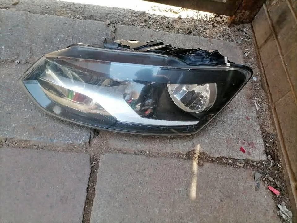 Vw polo 6 headlight - Private Seller Vw polo 6 headlight - Private Seller