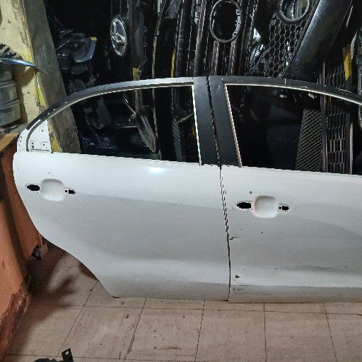 kia rio door - Private Seller