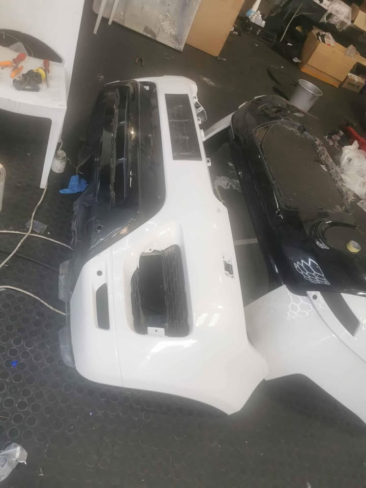 Range Rover sport bumpers - Private Seller Range Rover sport bumpers - Private Seller