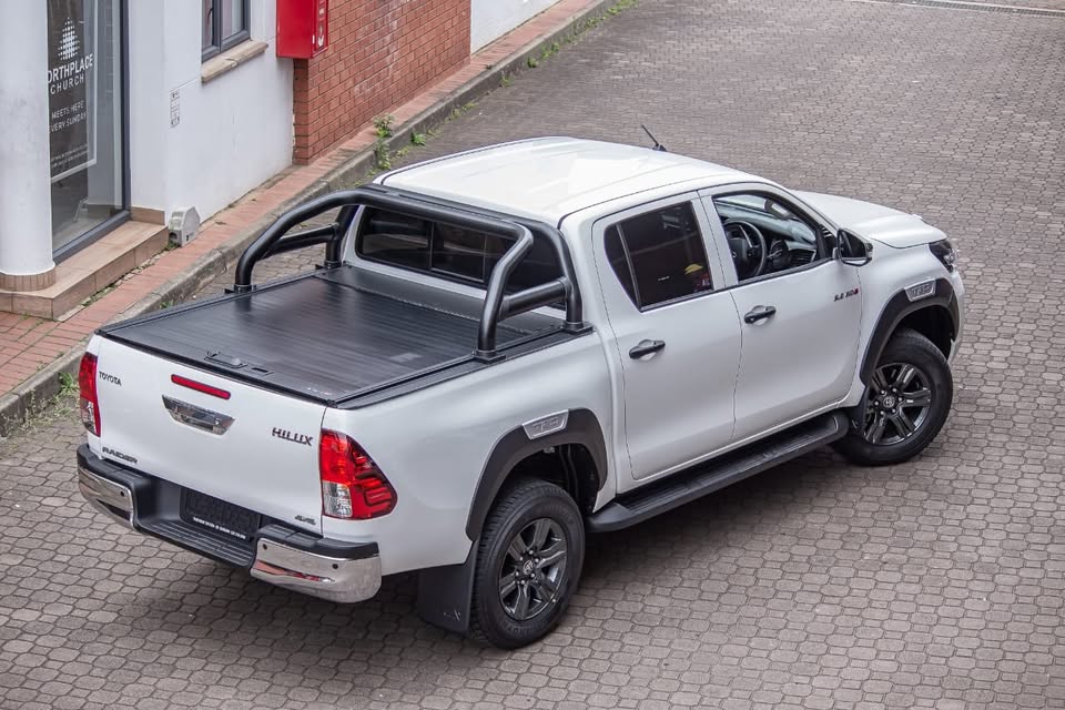 Toyota Hilux nudgebar / bullbar / Towbar / Rollbar - Private Seller