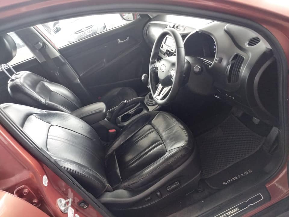 KIA SPORTAGE 2.0 CRDI AWD
