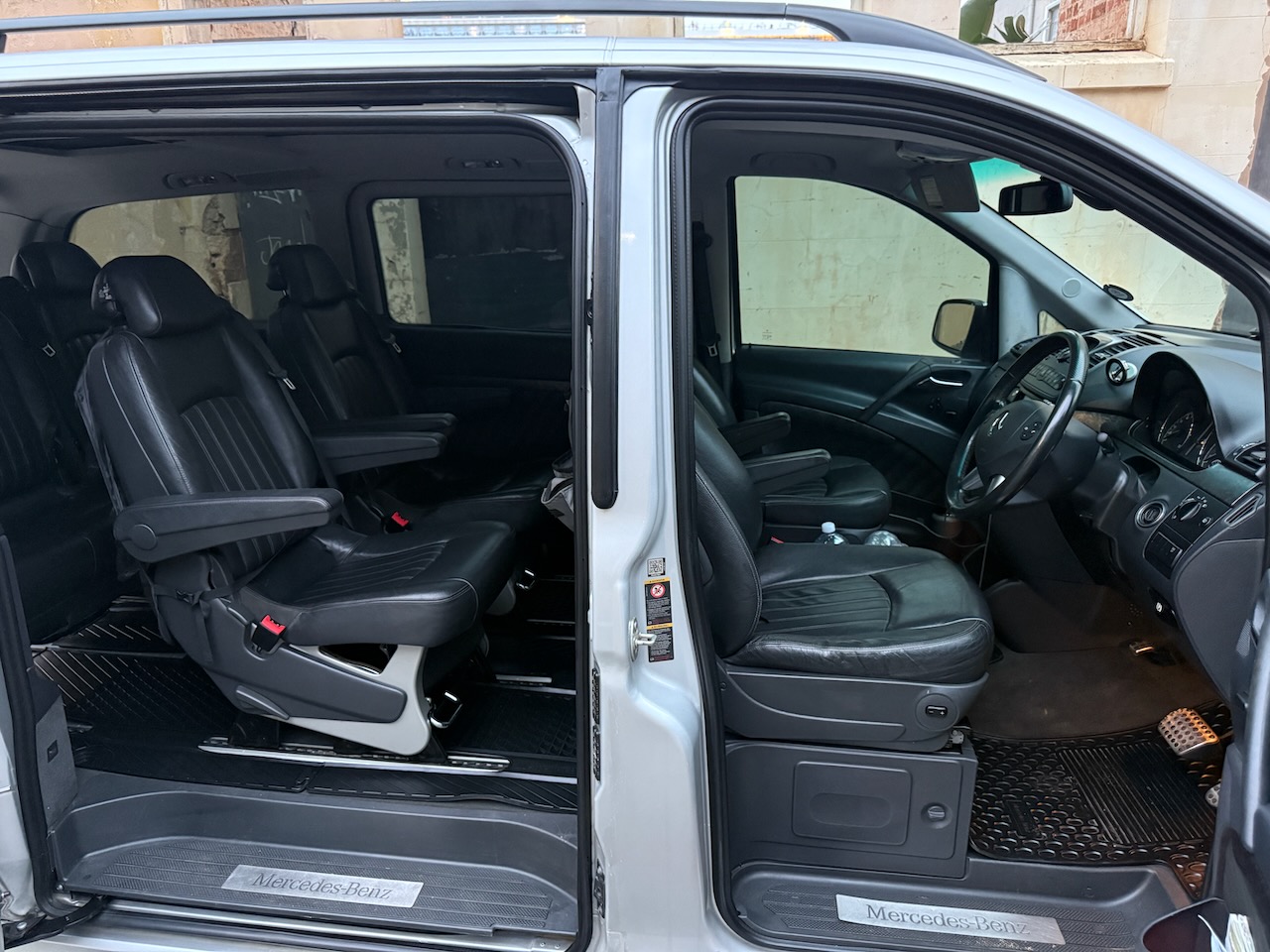 2014 Mercedes-Benz Viano CDI 3.0 Avantgarde - Grand Edition (Super Clean)