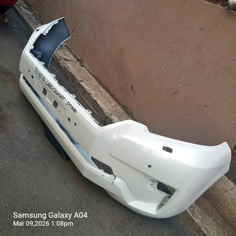 Toyota Landcruiser Prado front bumper - Private Seller Toyota Landcruiser Prado front bumper - Private Seller