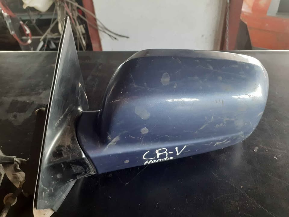 2003 honda crv mirrors left side and right side - Private Seller