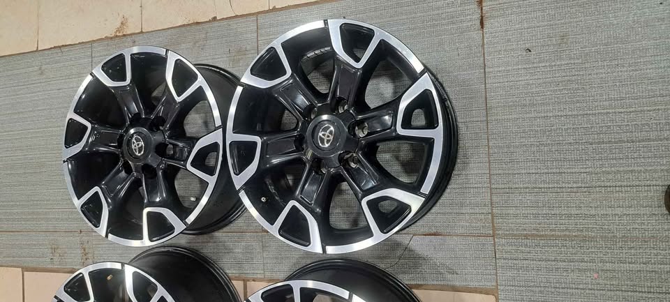 Toyota Legend Rims A set of 18inch Toyota legend 50 mags for sale for sale in Gauteng ...
