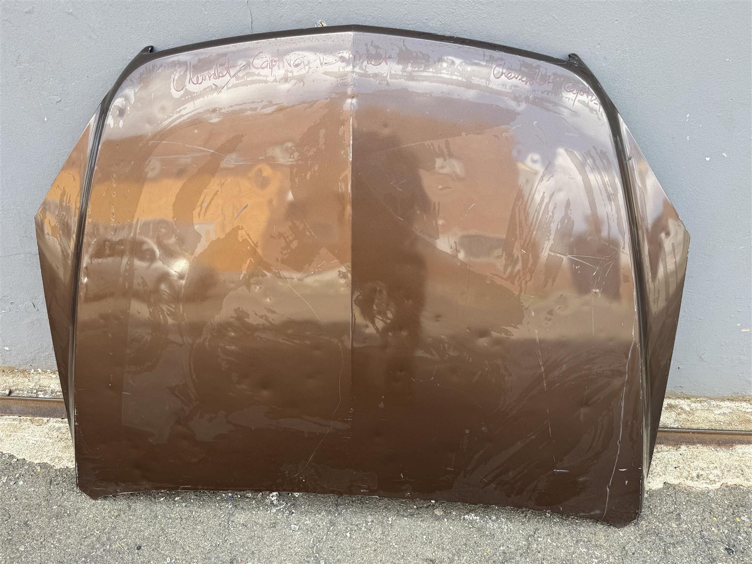 Chevrolet Captiva Bonnet - Private Seller Chevrolet Captiva Bonnet - Private Seller