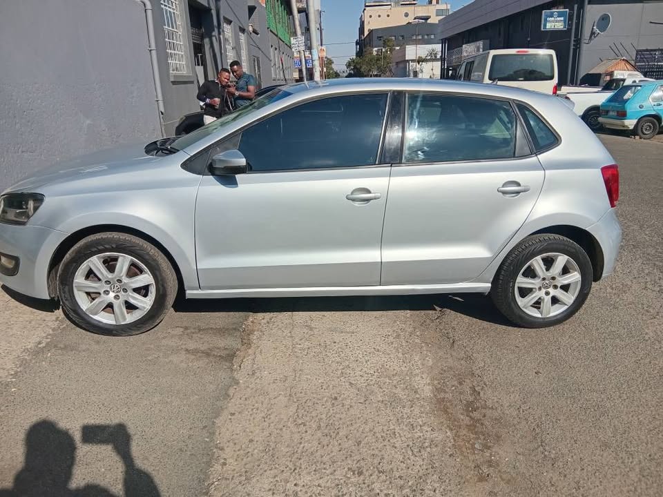 2014 VW polo 6
