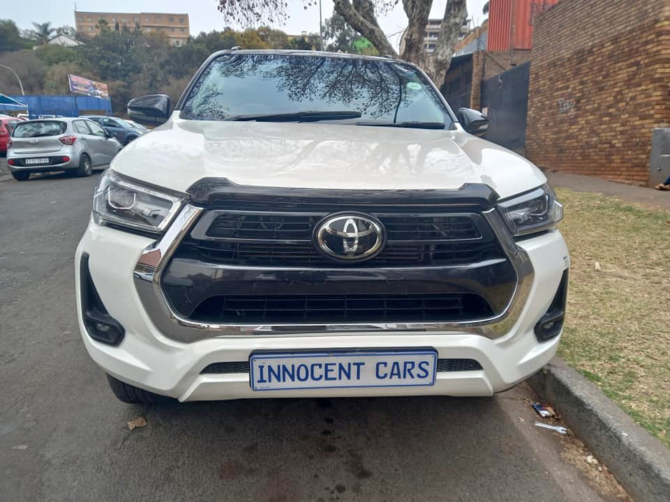 2016 TOYOTA FORTUNER 2.8 GD6 ENGINE DIESEL, D/C, AUTOMATIC 4X4, WHITE COLOR, 78,000KMS