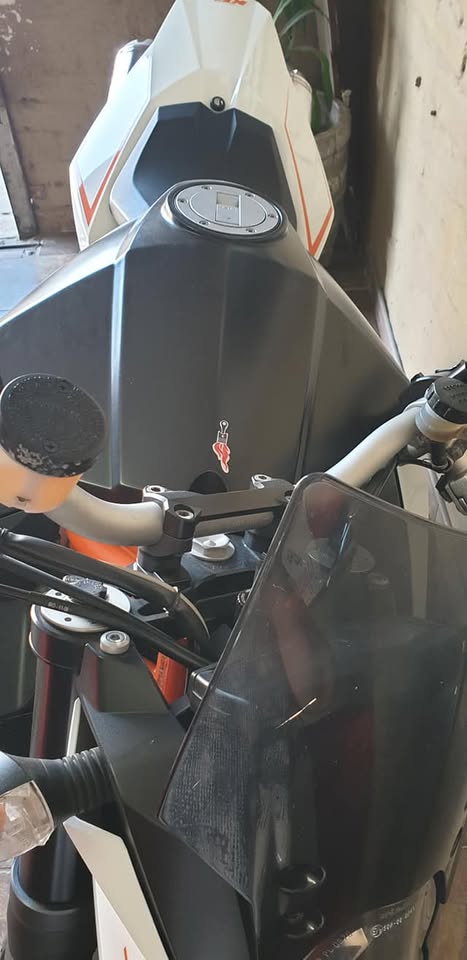 KTM 990 2010 model - Private Seller KTM 990 2010 model - Private Seller