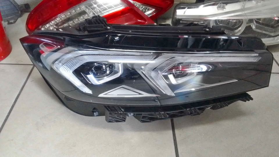BMW G21 headlights - Private Seller BMW G21 headlights - Private Seller