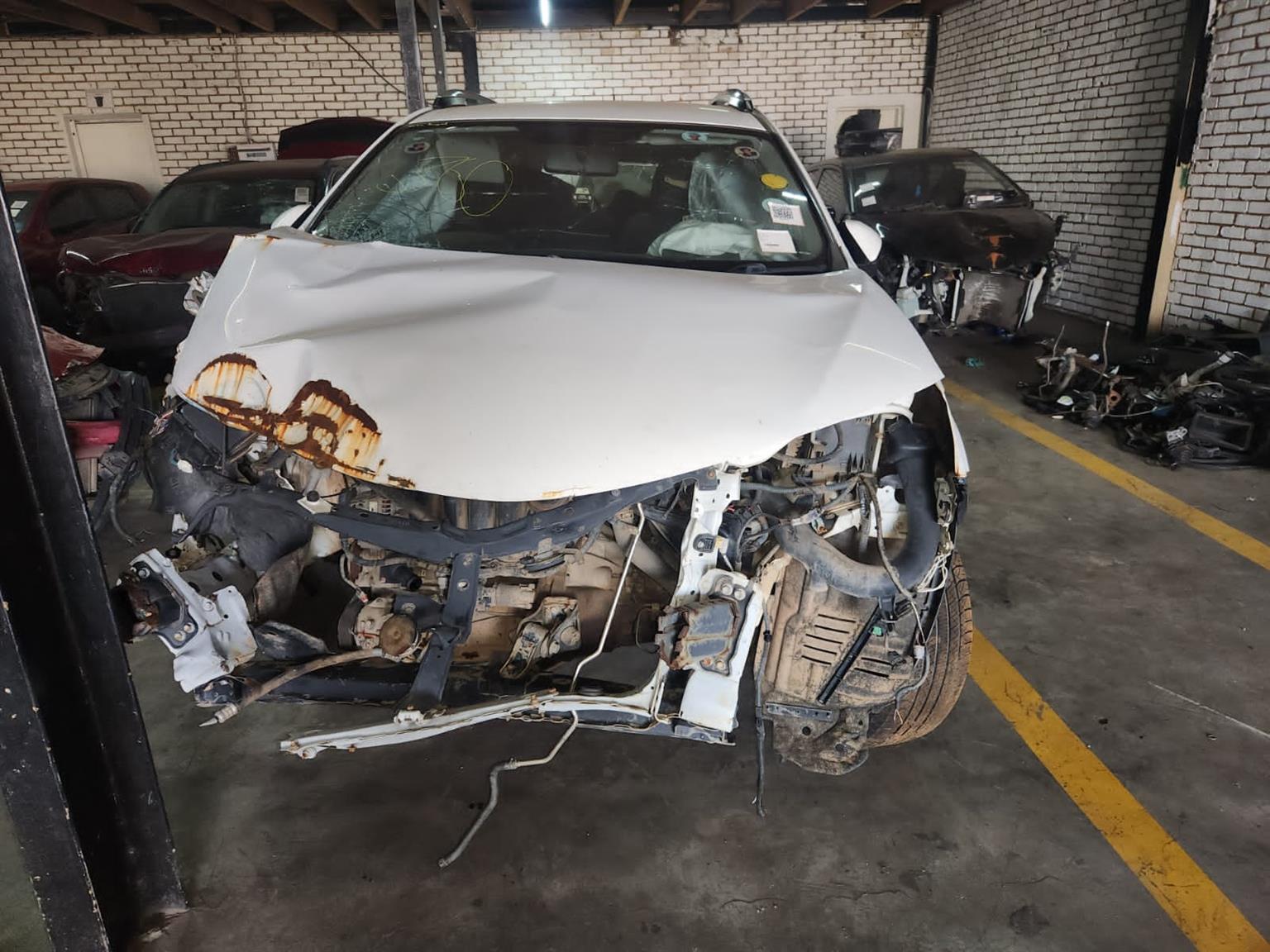 2014 STRIPPING TOYOTA RAV4 SUV Manual