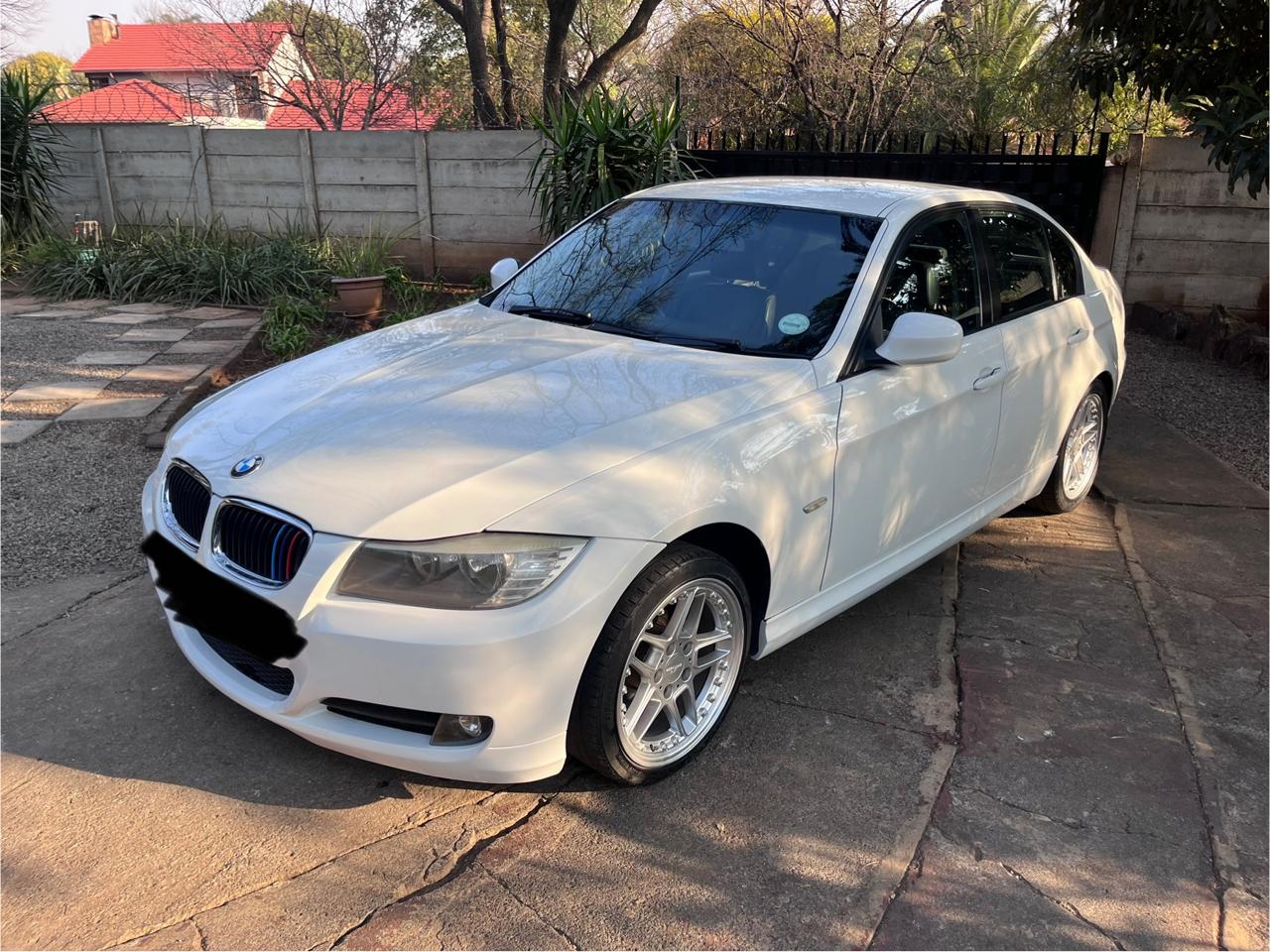 Used 2009 BMW 3 Series 320i auto - Private Seller Used 2009 BMW 3 Series 320i auto - Private Seller