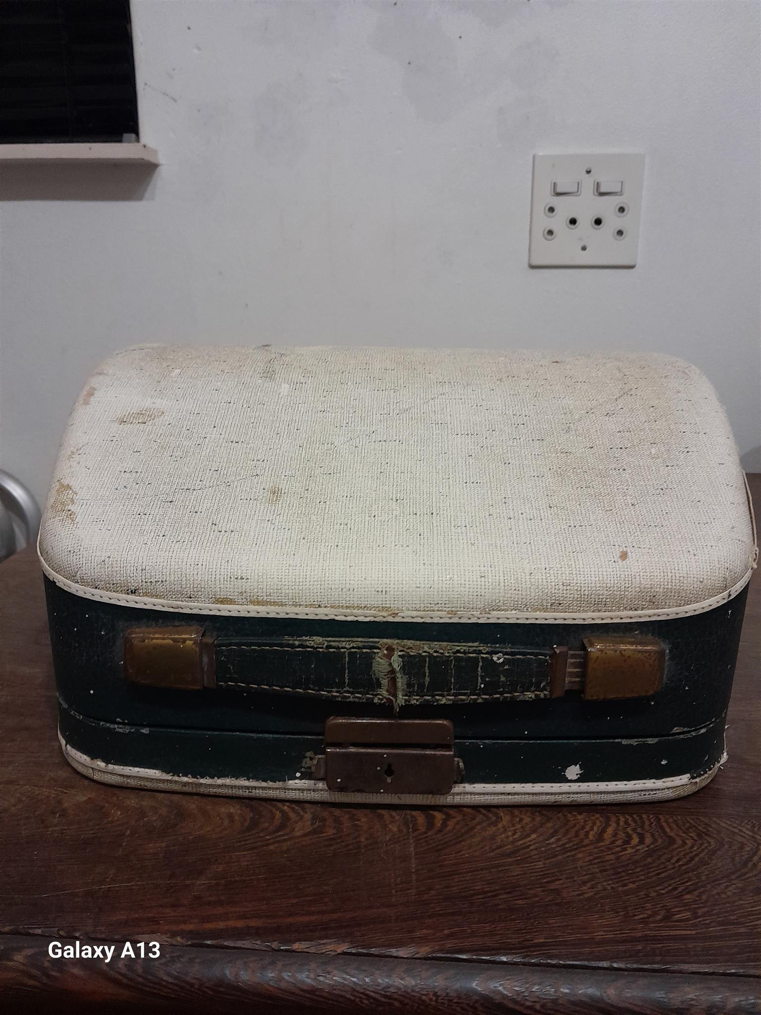 TYPEWRITER
