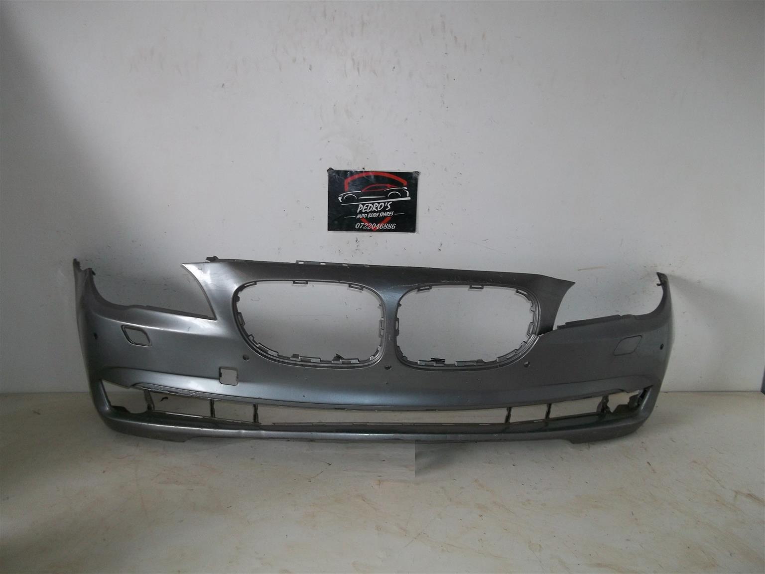 BMW 7 series (F01/02) '09-'15 front bumper - Private Seller BMW 7 series (F01/02) '09-'15 front bumper - Private Seller