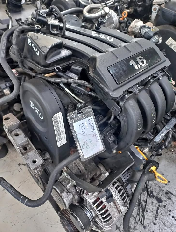 Volkswagen Golf 5 - 1.6 4 CYL Petrol Engine (BGU) - Private Seller Volkswagen Golf 5 - 1.6 4 CYL Petrol Engine (BGU) - Private Seller