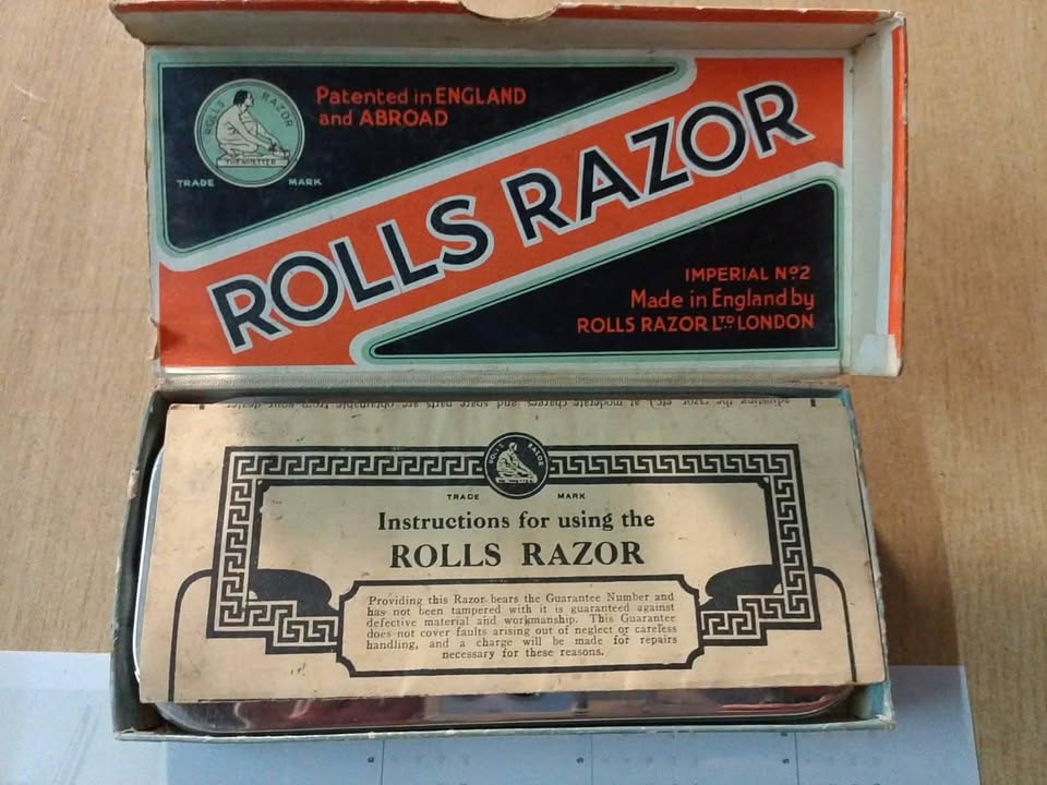 1920's VINTAGE ROLLS RAZOR