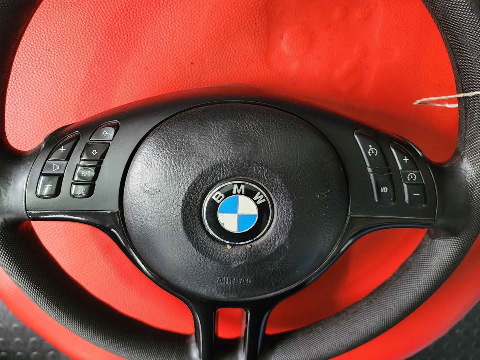 BMW E46 STEERING WHEEL