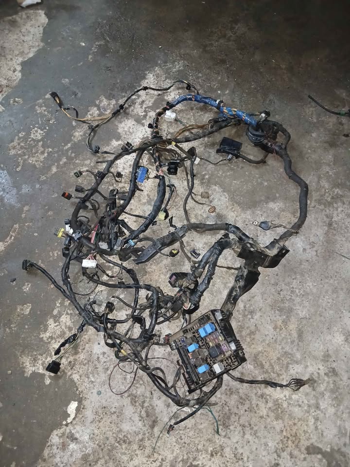 Kia sportage and Hyundai Tucson complete engine wiring - Private Seller Kia sportage and Hyundai Tucson complete engine wiring - Private Seller