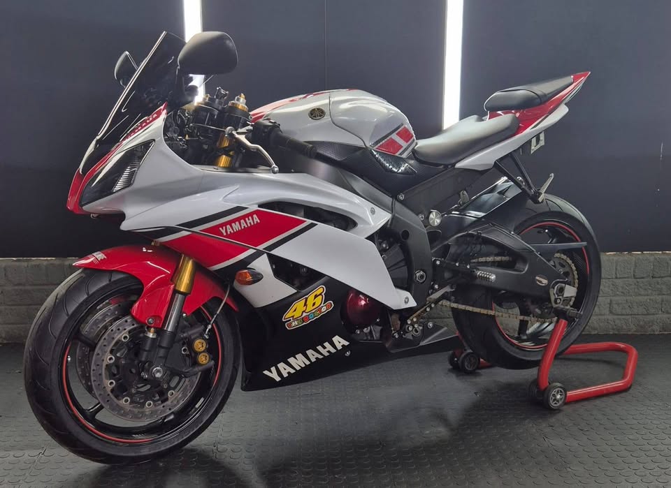 2013 Yamaha YZF-R6 - Private Seller