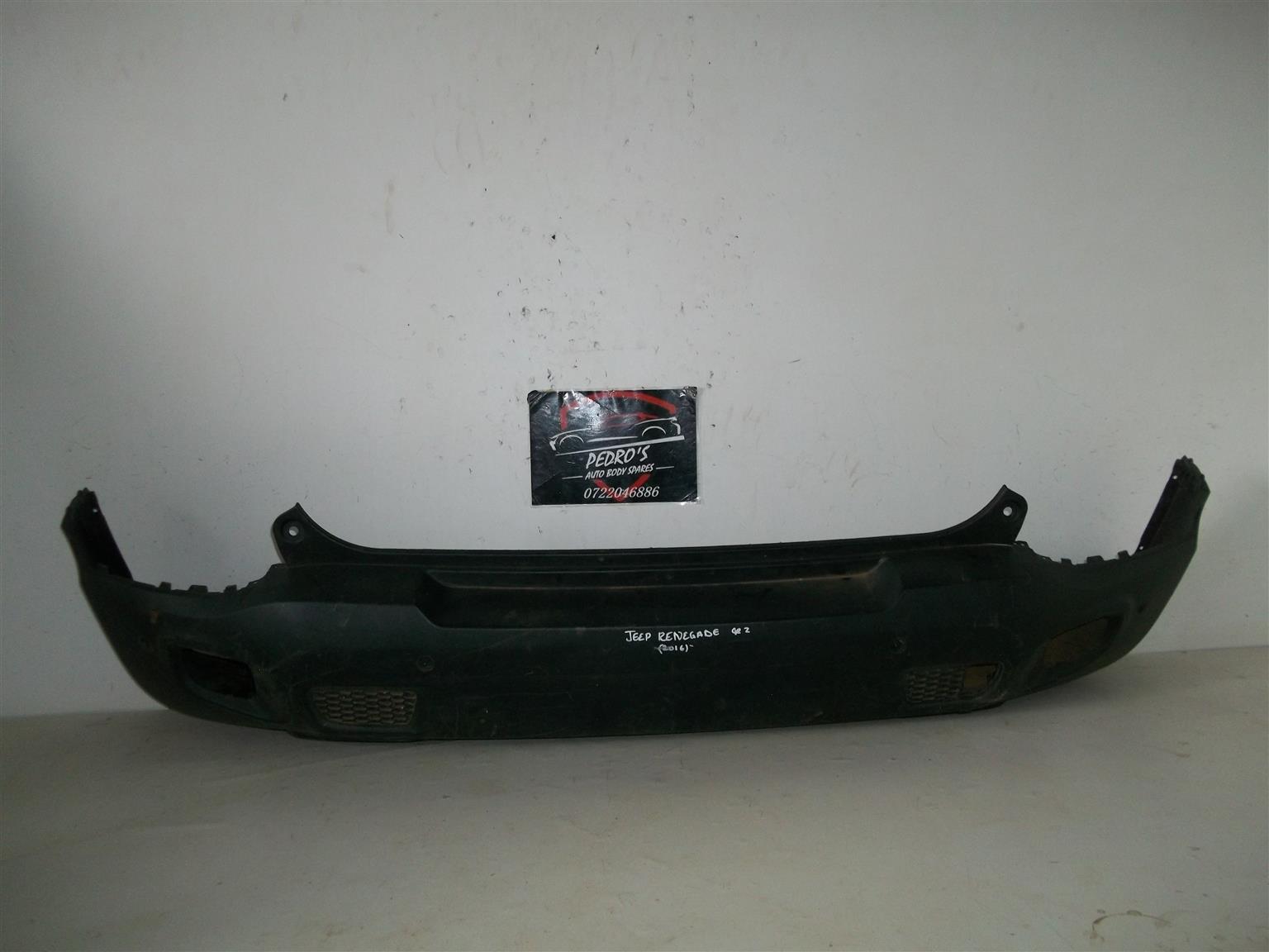 Jeep Renegade '16 rear bumper cover - Private Seller Jeep Renegade '16 rear bumper cover - Private Seller