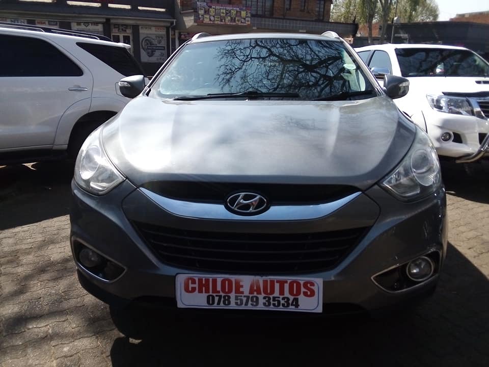 2013 HYUNDAI 1X35 MANUAL PETROL SILVER GREY 90,000KM
