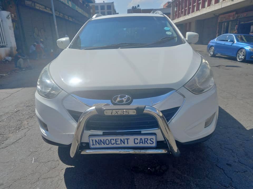 2012 HYUNDAI ix35 2.0 PETROL, MANUAL TRANSMISSION, WHITE COLOUR, MILEAGE 89000KM 2012 HYUNDAI ix35 2.0 PETROL, MANUAL TRANSMISSION, WHITE COLOUR, MILEAGE 89000KM