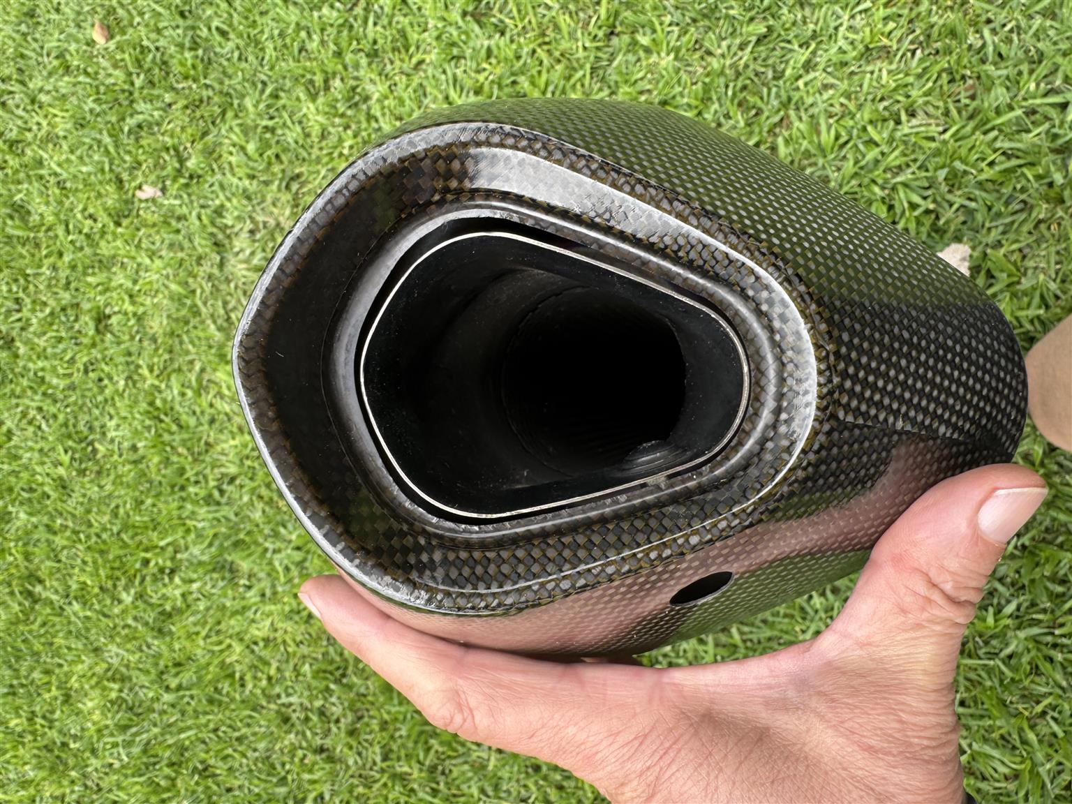 Akrapovic slip on for BMW R1200RT LC