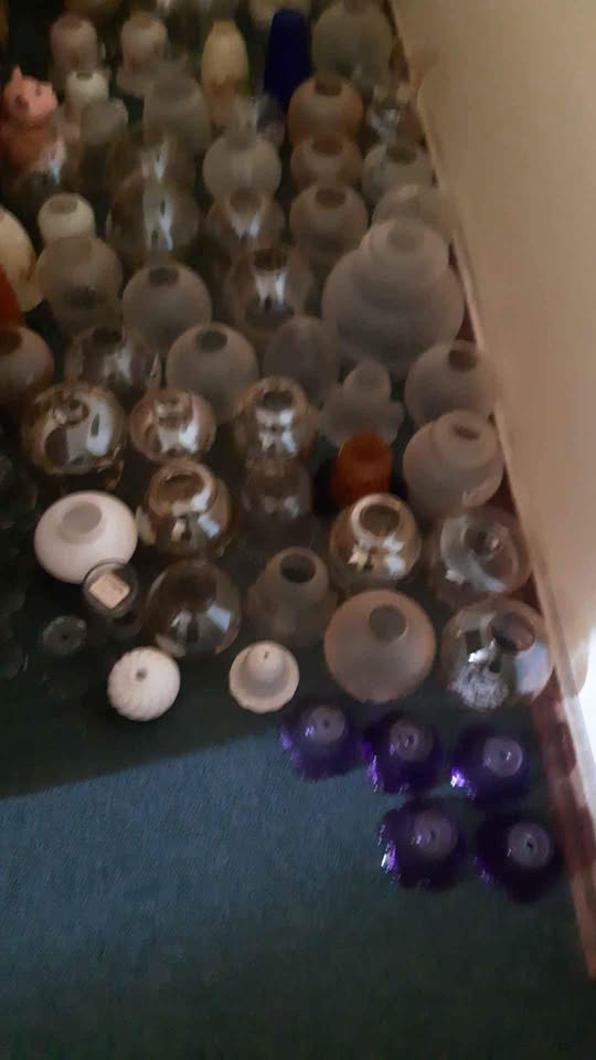 *ANTIQUE OIL LAMPS* Do you have an antique oil lamp without the lamp shade. Maybe I can help.