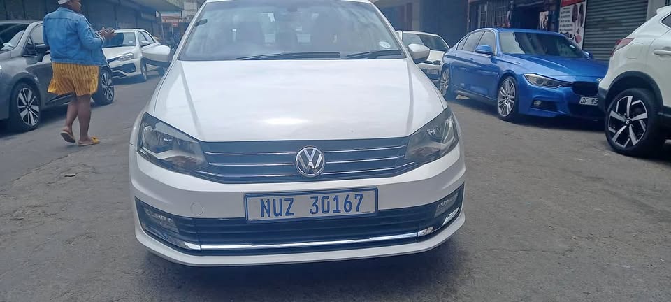 2017 VW POLO SEDAN 1.6 PETROL, MANUAL TRANSMISSION, WHITE