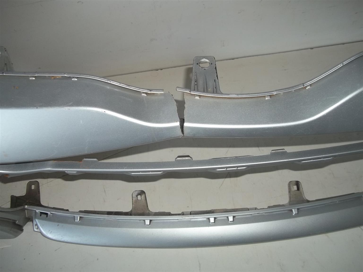 Toyota Yaris '17-'19 front bumper - Private Seller Toyota Yaris '17-'19 front bumper - Private Seller