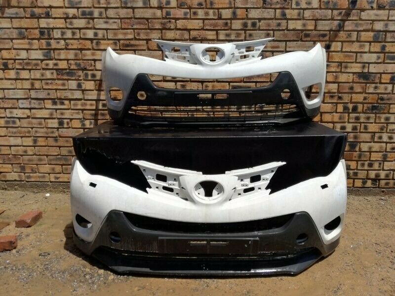 Toyota Rav4 Prefacelift Front Bumper - Private Seller Toyota Rav4 Prefacelift Front Bumper - Private Seller