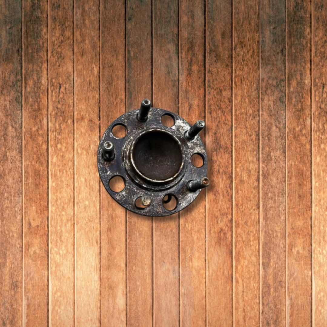 Chrysler Grand Voyager Front Hub - Private Seller Chrysler Grand Voyager Front Hub - Private Seller