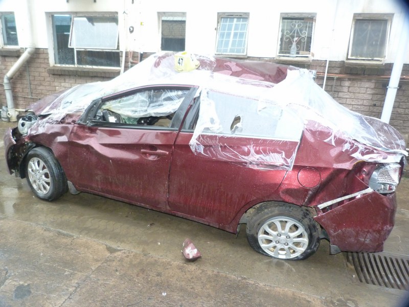 Honda Brio Amaze 1.2 I-VTEC Comfort AT - 2014 STRIPPING FOR SPARES - Private Seller Honda Brio Amaze 1.2 I-VTEC Comfort AT - 2014 STRIPPING FOR SPARES - Private Seller