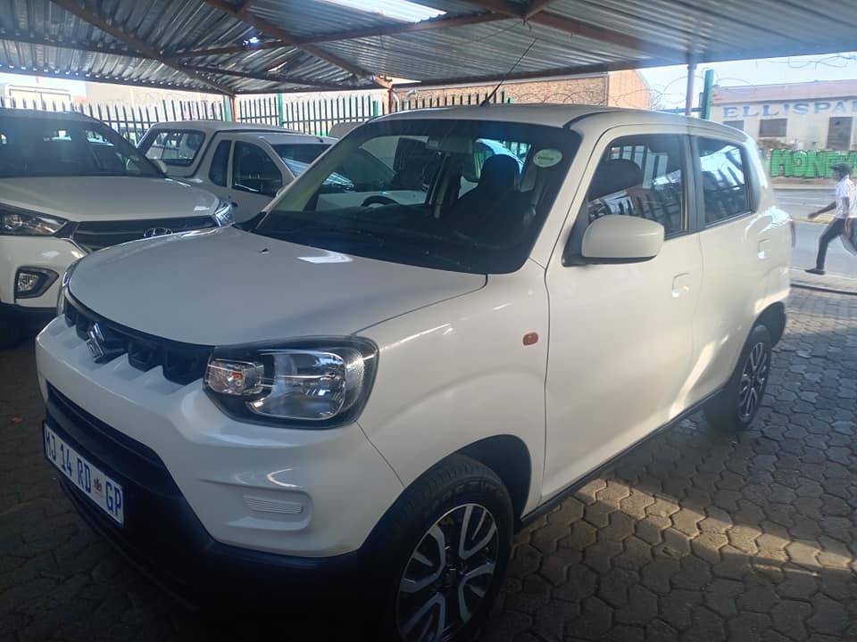 2023 Suzuki xpresor 1.0 White Manual Petrol