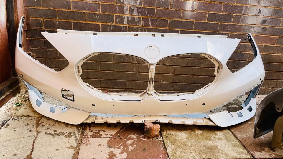 BMW 1 Series F40 Bumper 2019 - Private Seller BMW 1 Series F40 Bumper 2019 - Private Seller