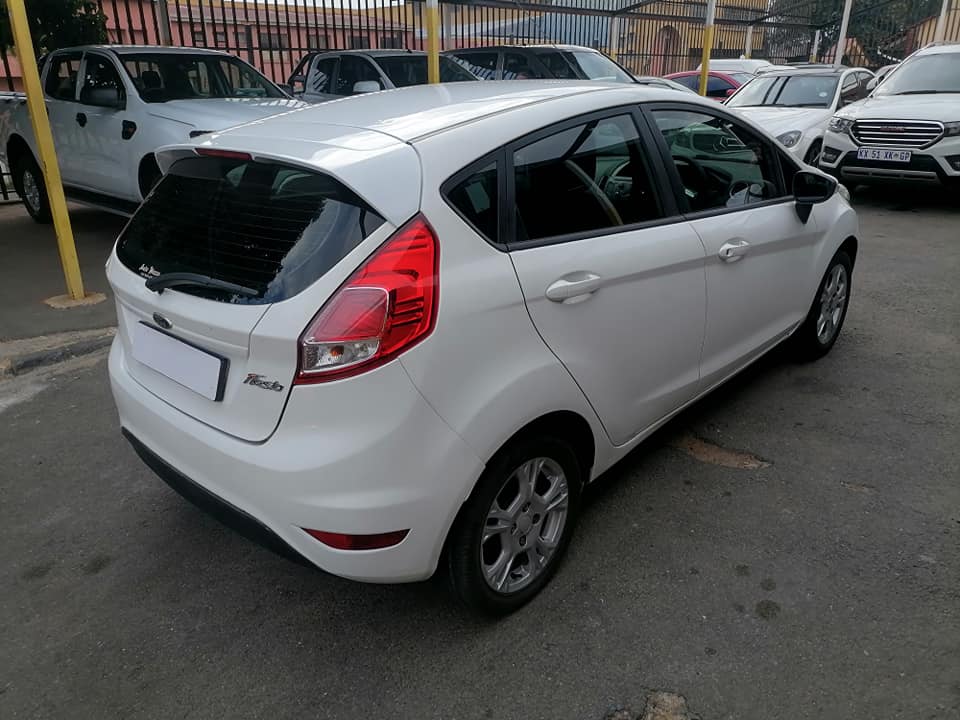 2014 Ford Fiesta 1.4 Hatchback