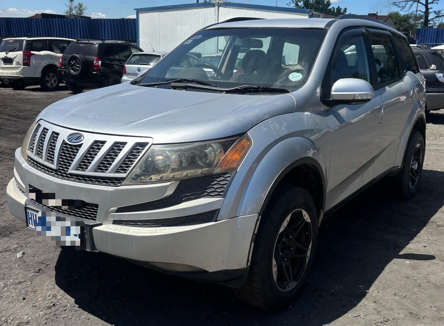 Mahindra KUV 500 W6 2015 Stripping - Private Seller Mahindra KUV 500 W6 2015 Stripping - Private Seller