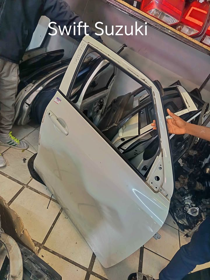 Suzuki Swift doors shells - Private Seller Suzuki Swift doors shells - Private Seller