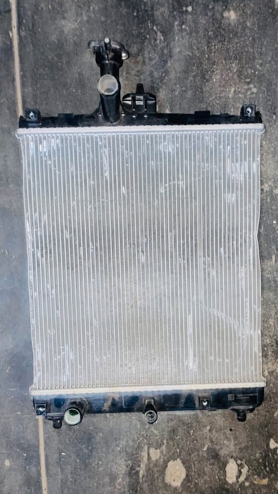 SUZUKI S-PRESSO RADIATOR - Private Seller SUZUKI S-PRESSO RADIATOR - Private Seller